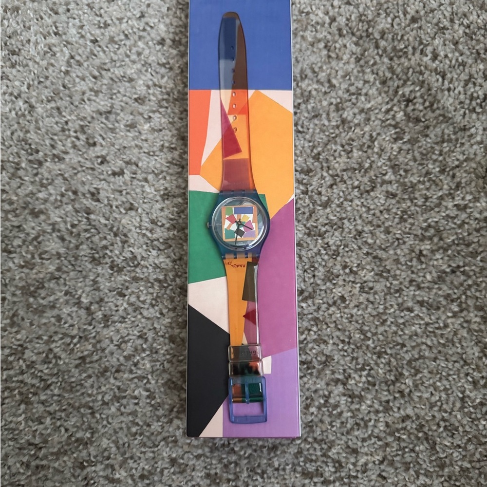 Multicolor Geometric Strap Watch